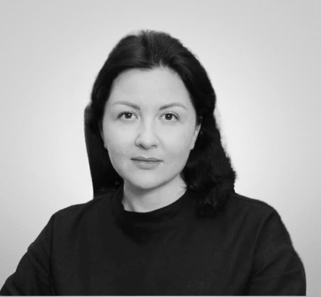 Фото: КАТАМАДЗЕ Анна Теймуразовна, Первый вице-президент ОАО «Универсальная электронная карта», советник президента ОАО «Сбербанк России»