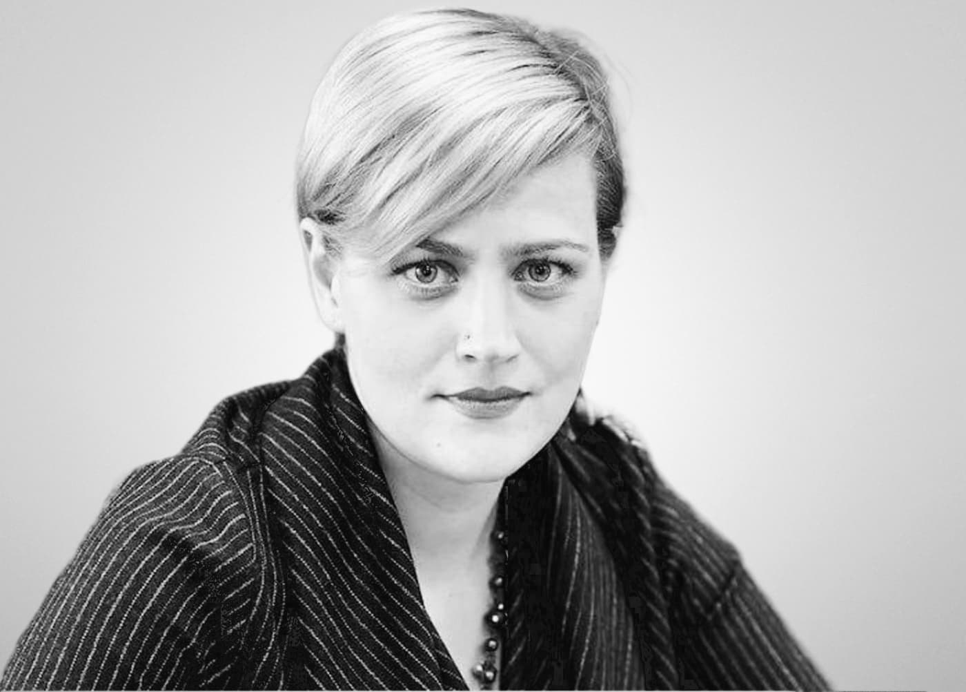 Фото: КУЗНЕЦОВА Елена Анатольевна, Руководитель ГАУ «Многофункциональный центр предоставления государственных и муниципальных услуг в Республики Саха (Якутия)»