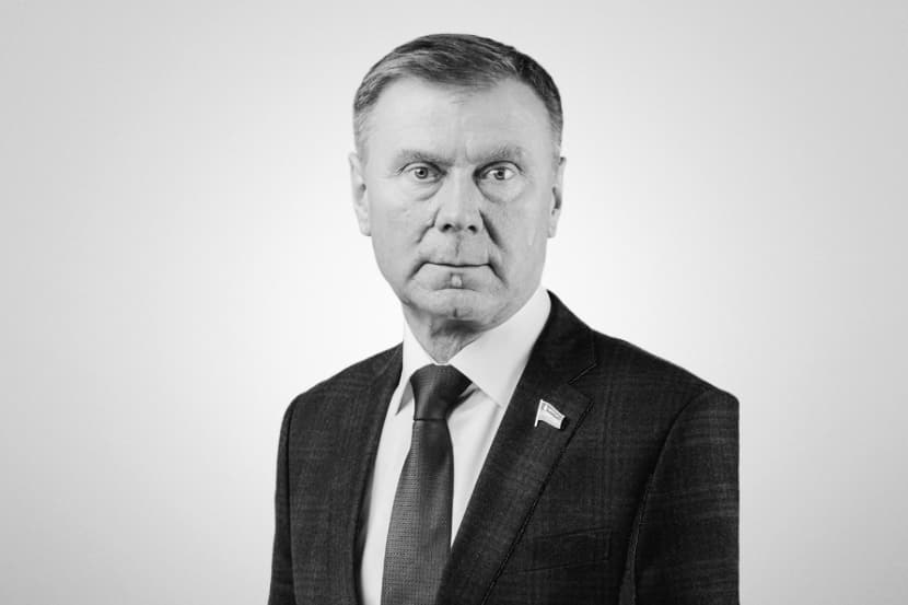 Фото: НОВСКОВ Петр Лукич, Руководитель администрации главы Республики Бурятия и Правительства Республики Бурятии