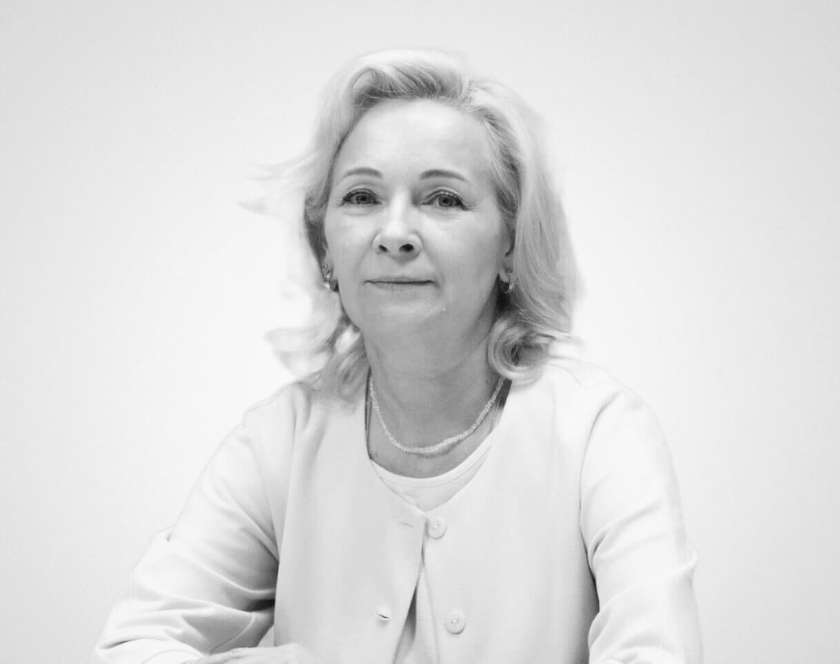 Фото: ИВАНЦОВА Наталья Александровна, Директор МАОУ СОШ №159 Республики Башкортостан